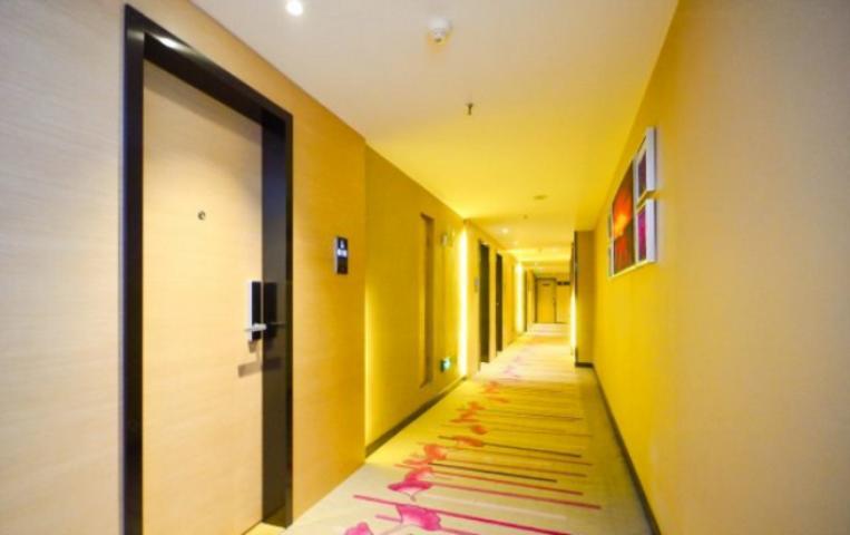 Lavande Hotel Xuzhou Golden Eagle Shopping Centre ภายนอก รูปภาพ